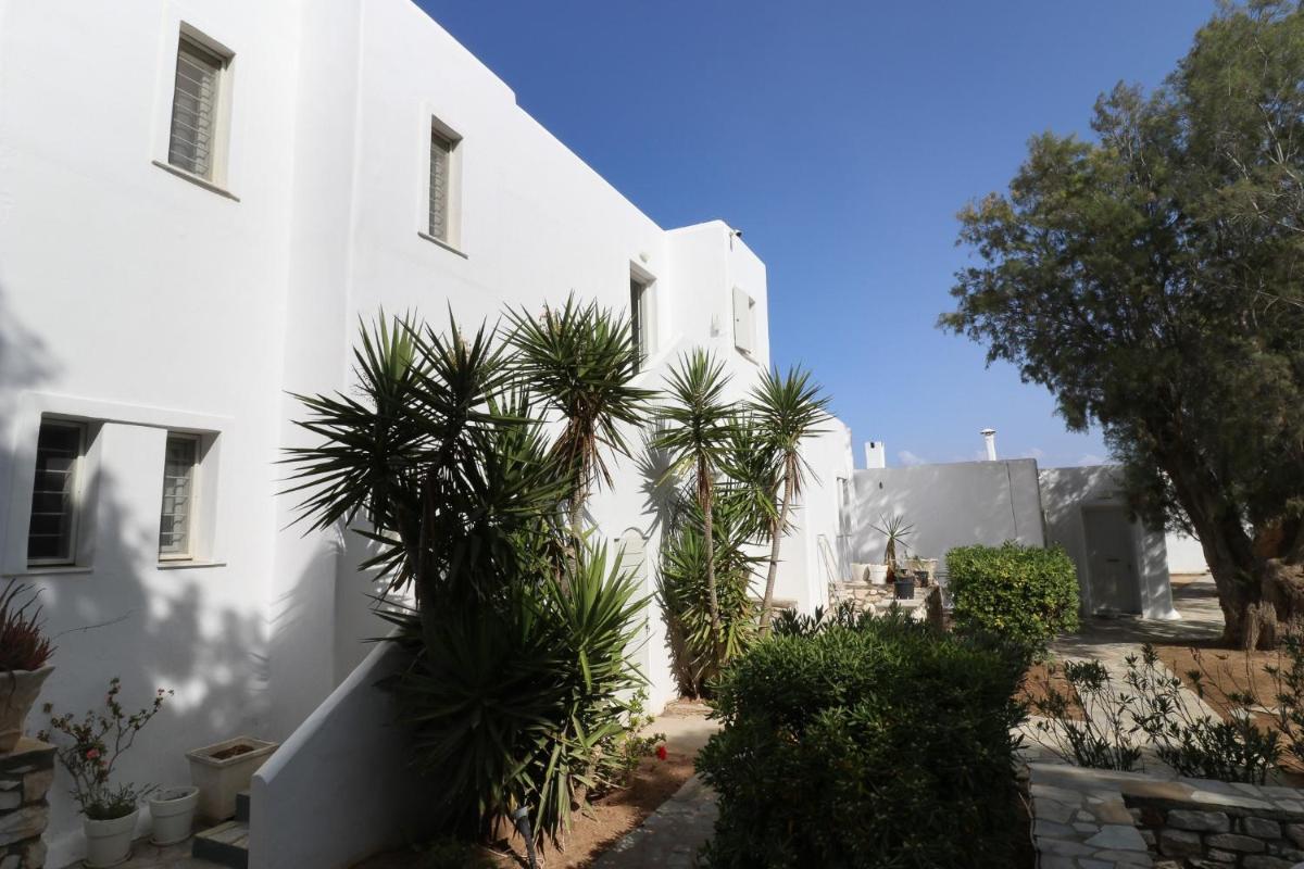 Mika Bungalows