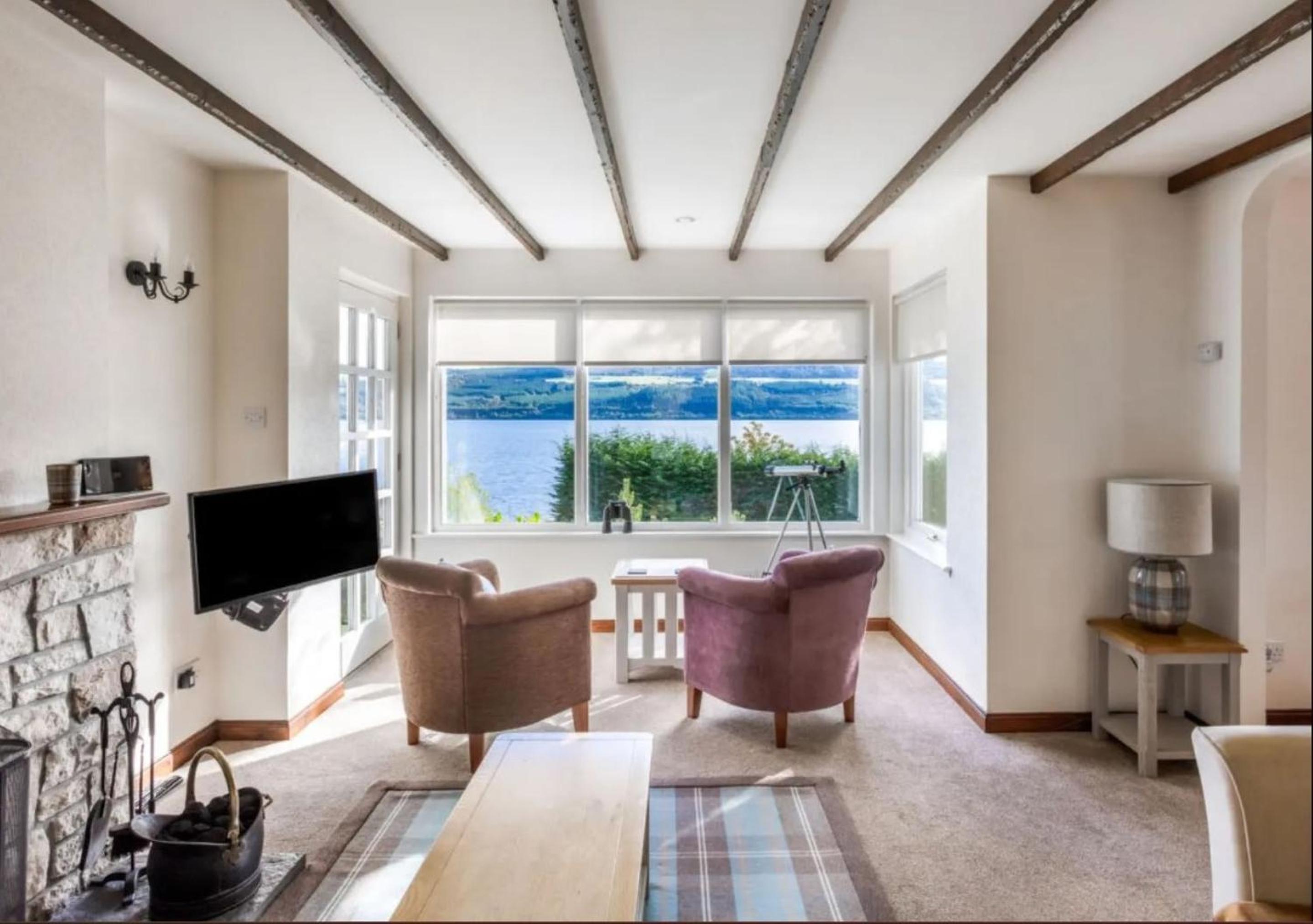 Loch Ness Cottages