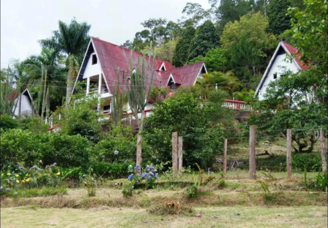 Recanto da Montanha Temporada