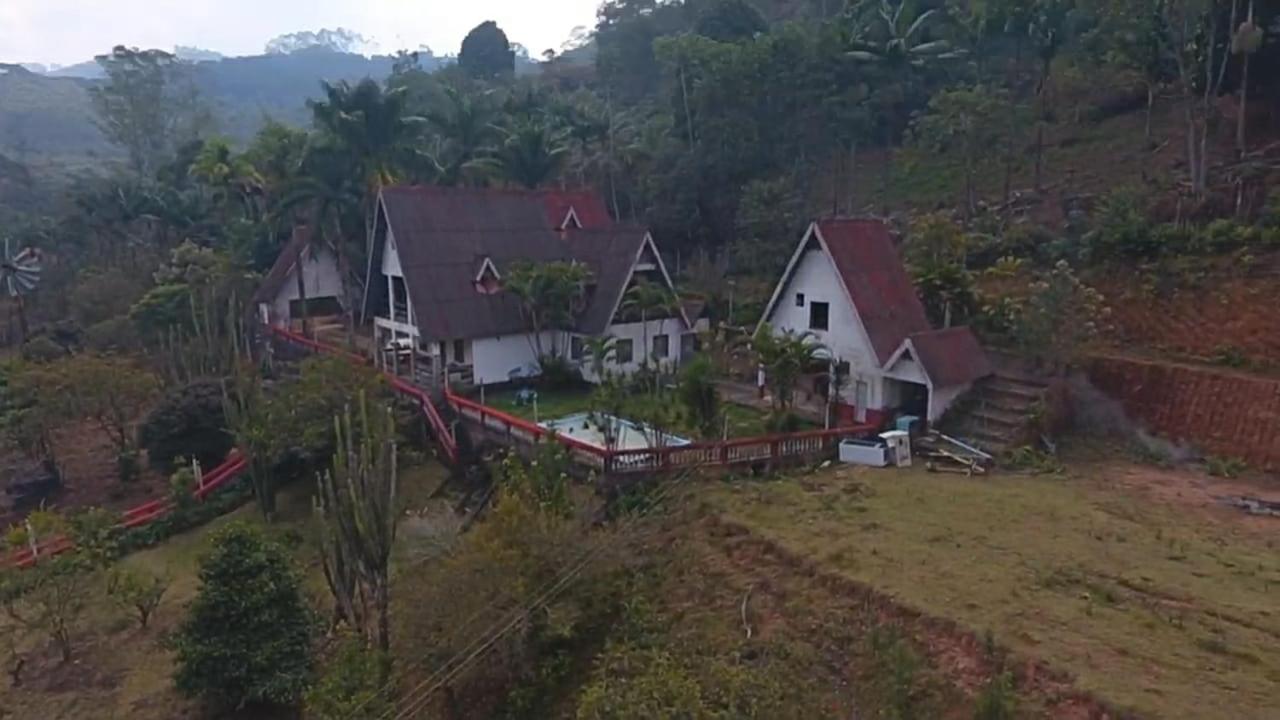 Recanto da Montanha Temporada