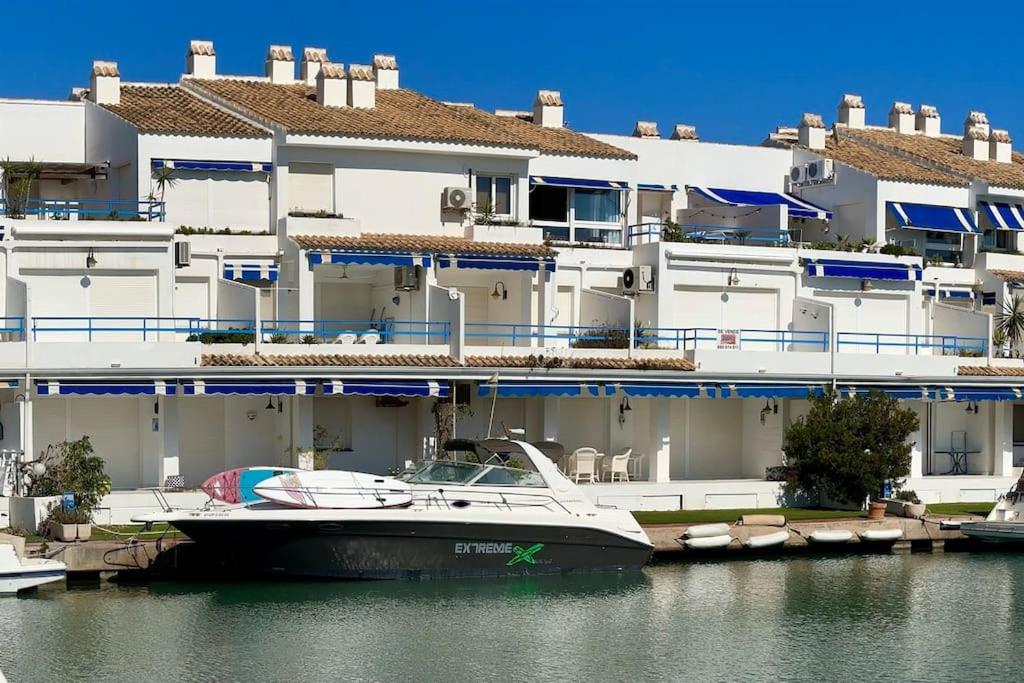 Apartment in the port of Las Fuentes view 3