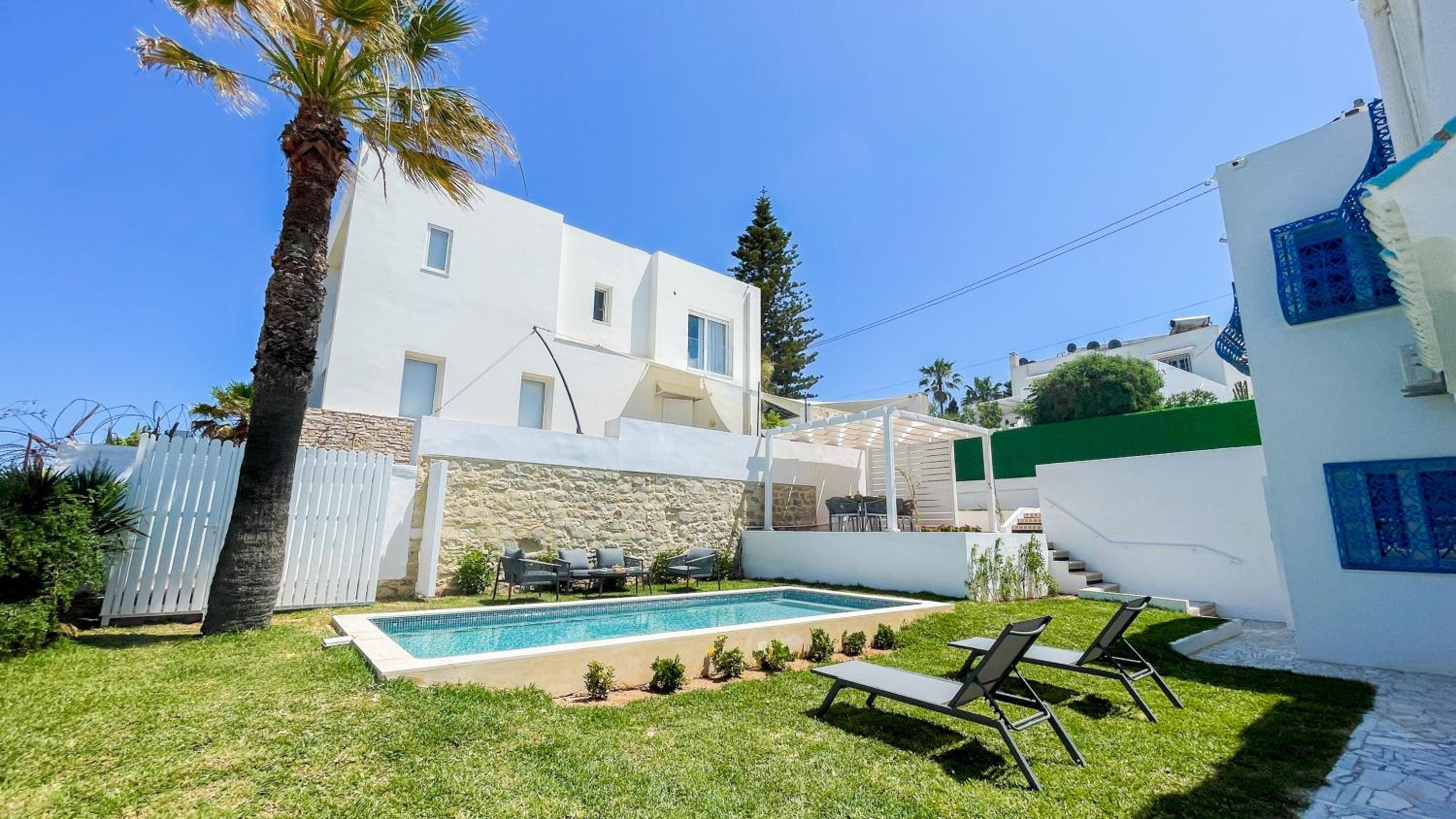 The Sea House beach front villa with pool view 3