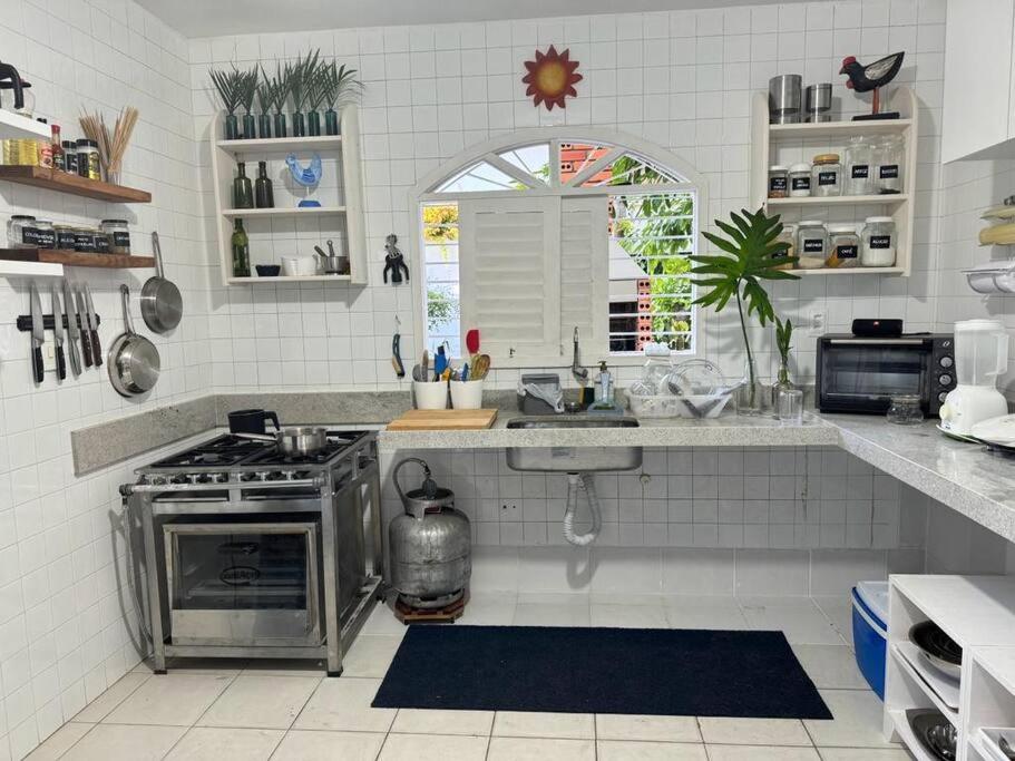 Casa Amarela, para veraneio em Areia Dourada