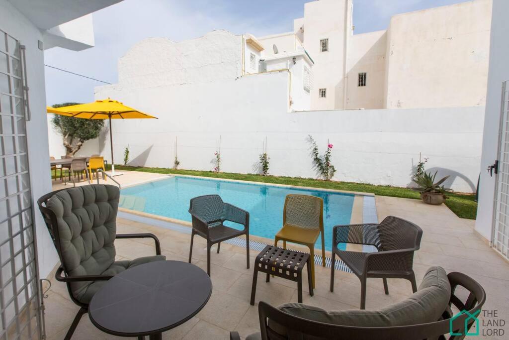 Très charmante villa avec piscine à 5mn de la mer view 4