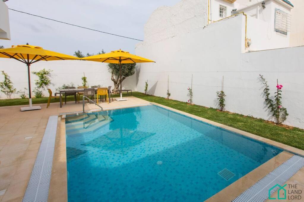 Très charmante villa avec piscine à 5mn de la mer view 2