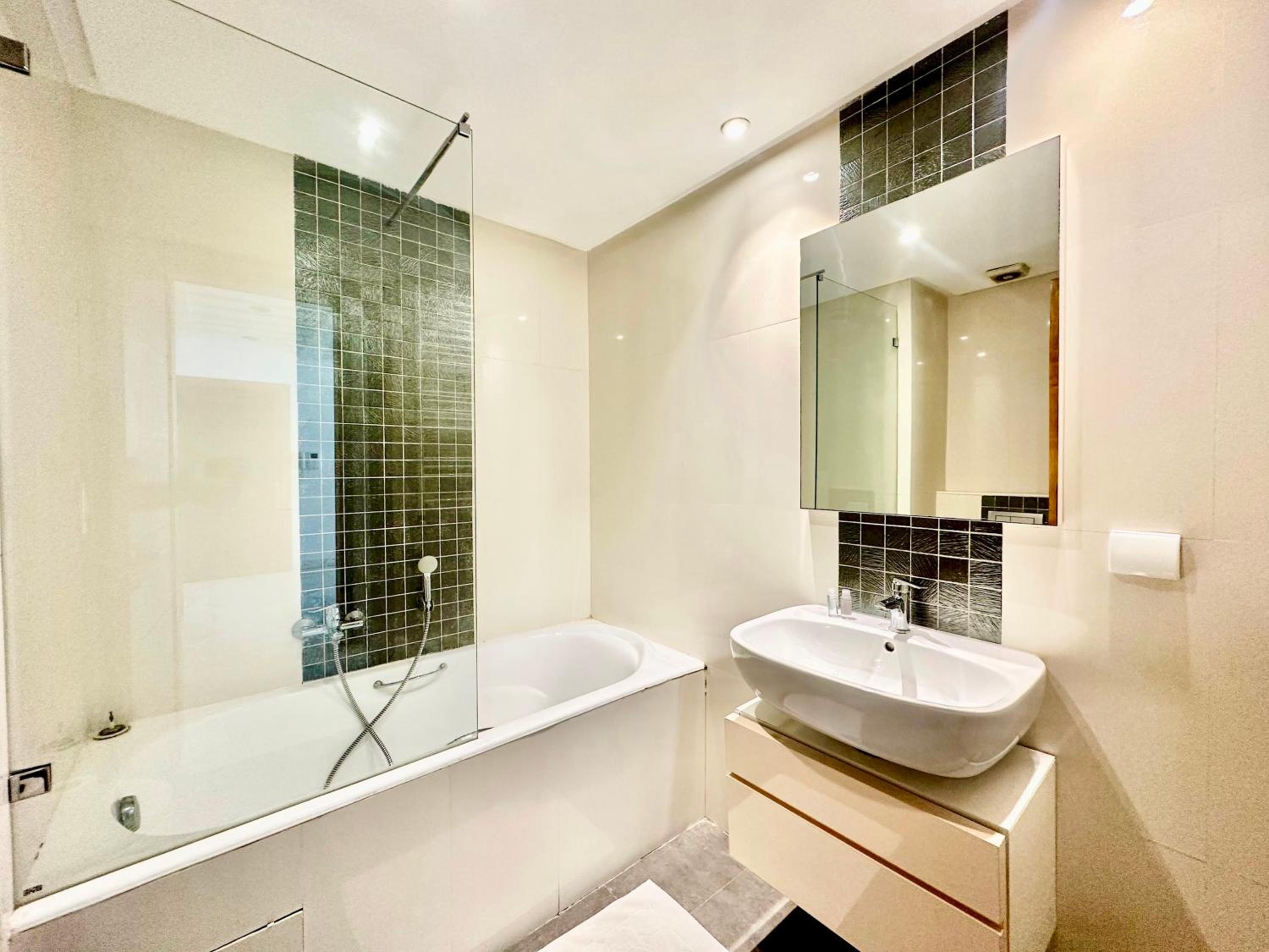 Elyssa superbe appartement aux Jardins de Carthage