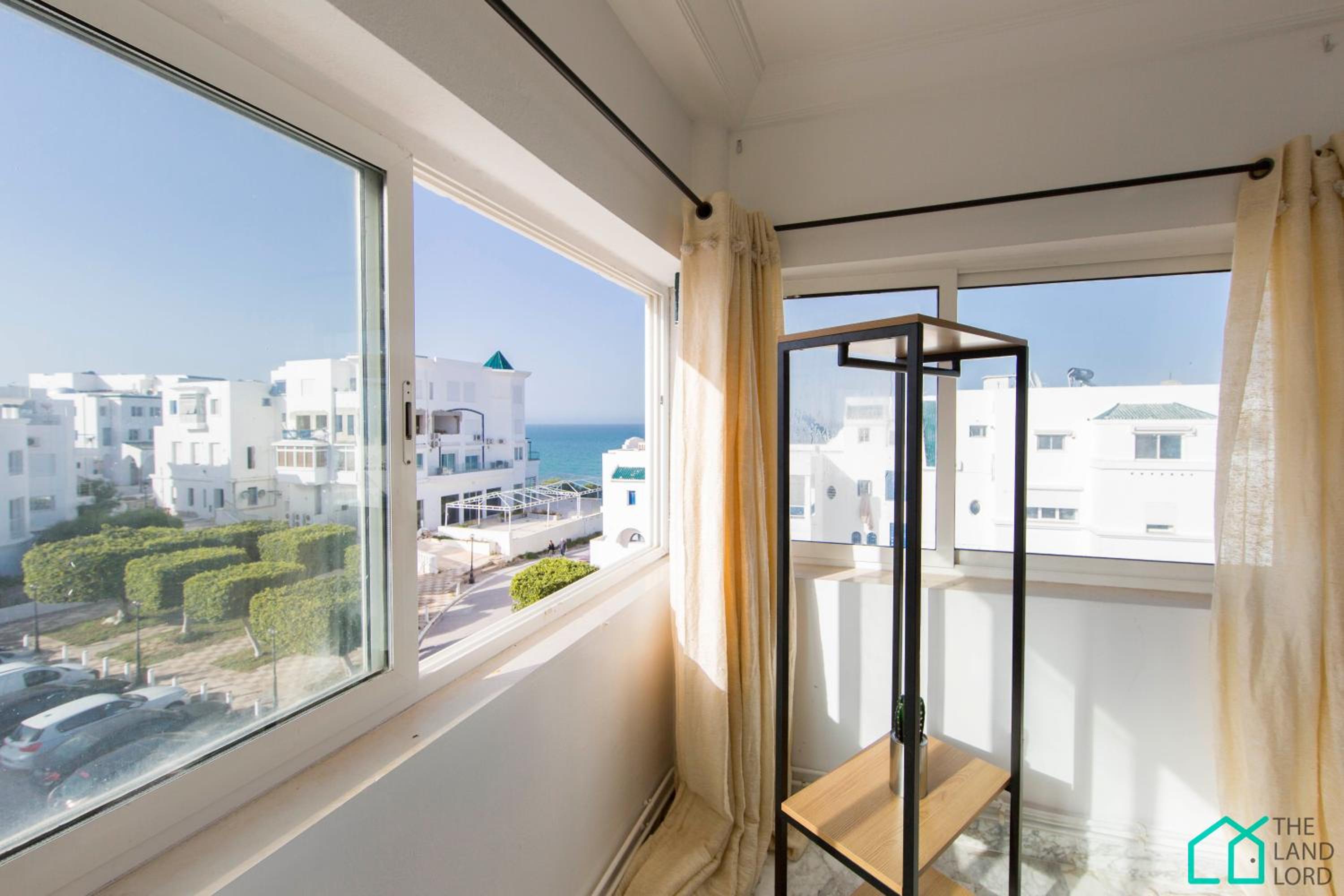 Le Palace appartement spacieux avec vue sur mer view 5
