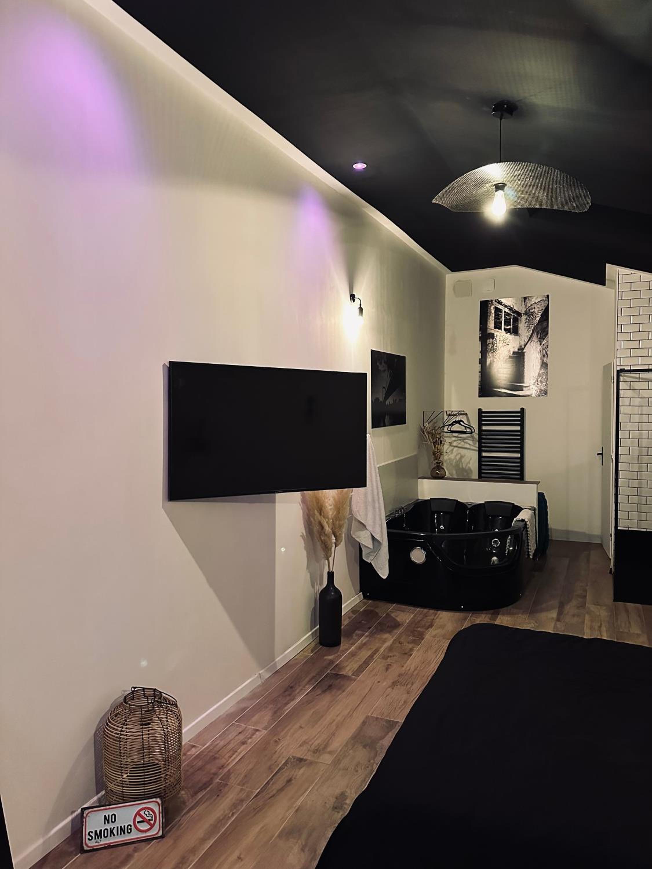 Hotel Apt 35 M2 Baignoire Balneo Terrasse Privee