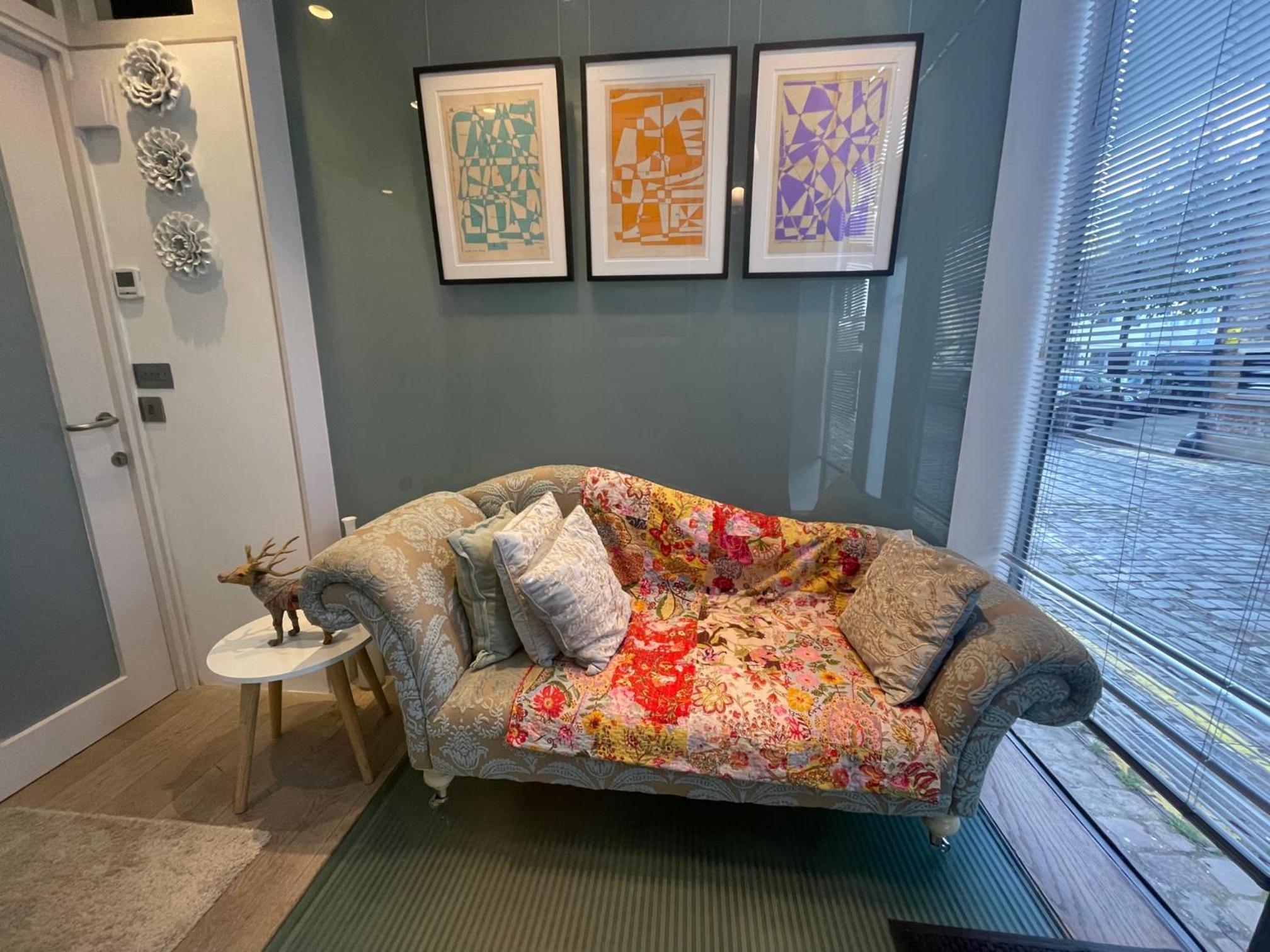 Modern self-contained Ground and Basement studios