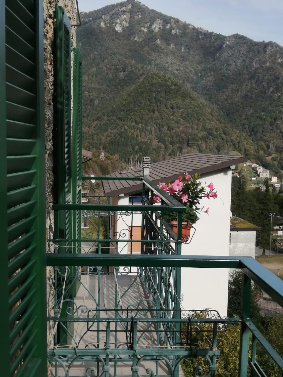 Casa vacanza Lara view 2