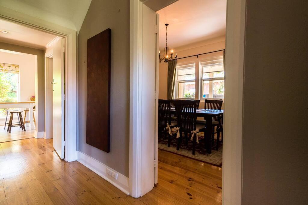 Beautiful 2 story Manor close to beach and all