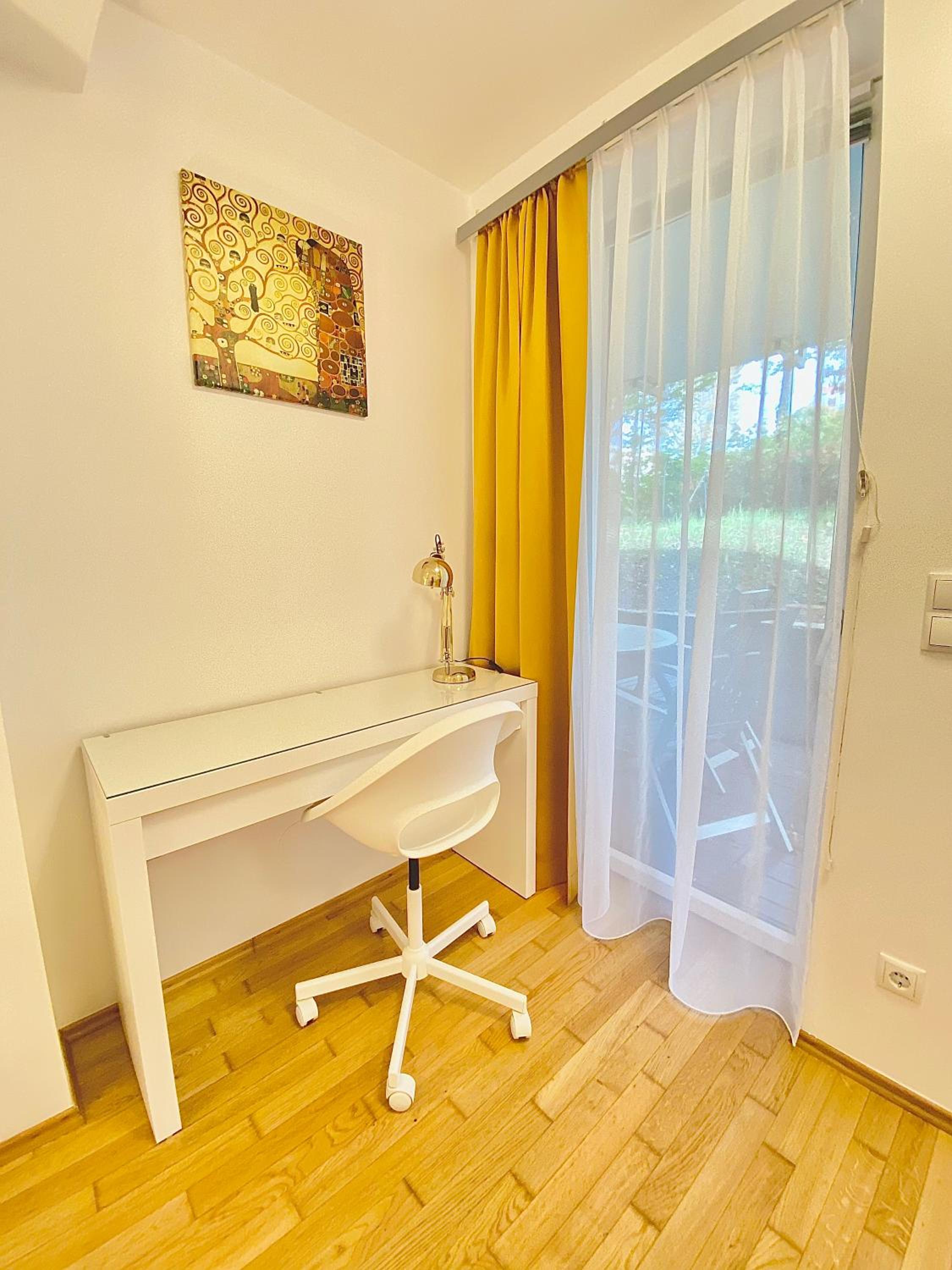 Pelikan Apartments
