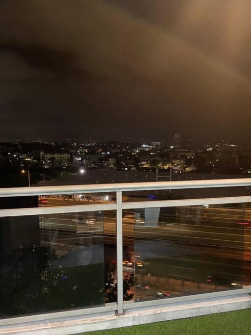 Cozy Apartment in Paranaque view 4