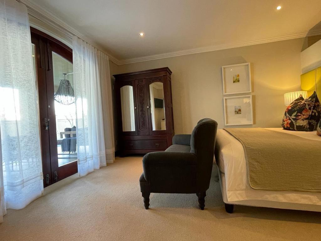 Calais Guest House