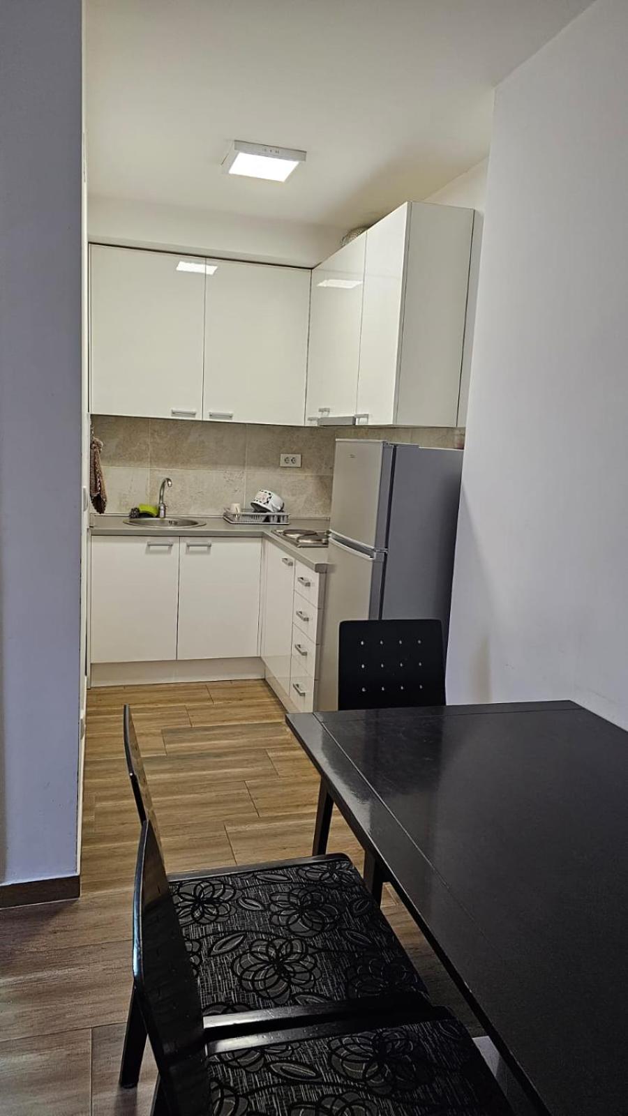 Stefan Apartment