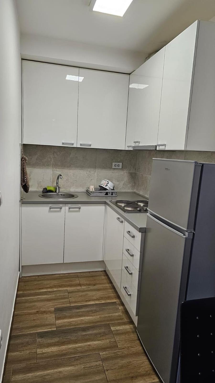 Stefan Apartment