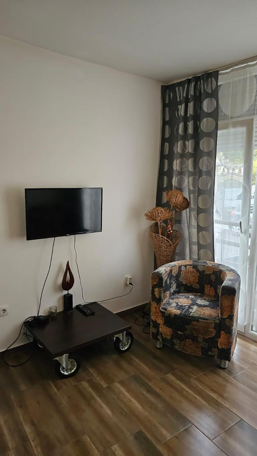 Stefan Apartment