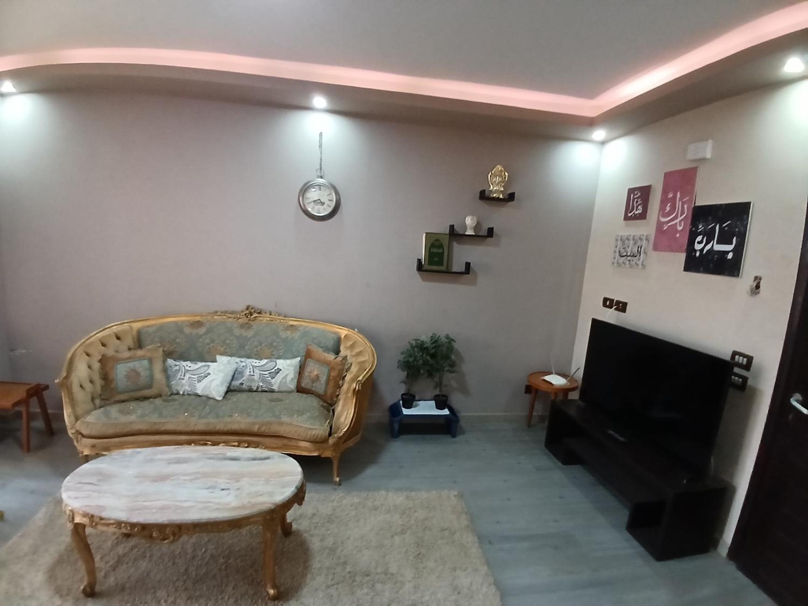 Condo/Apartment Fully furnished