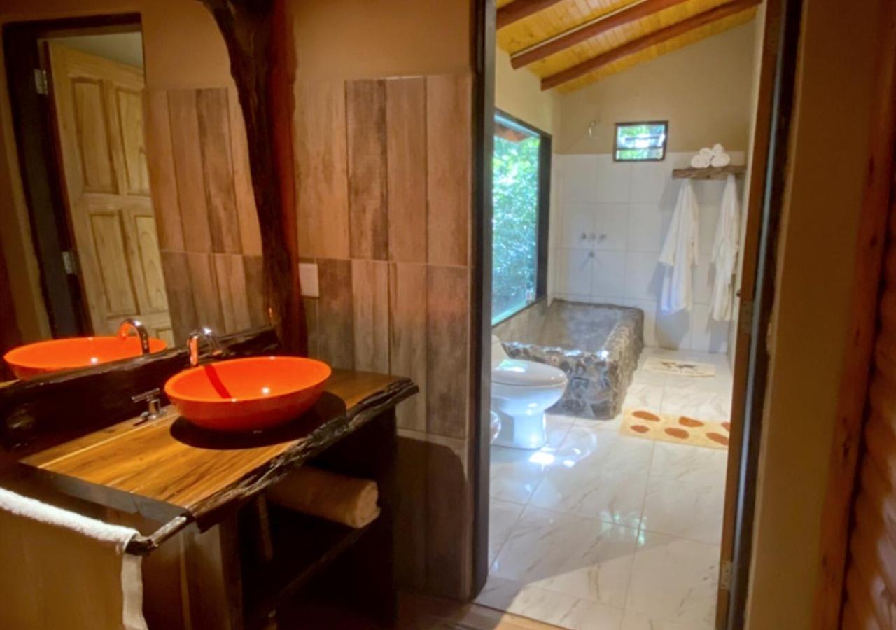 Piedra y agua Ecolodge Saltos del Mocona