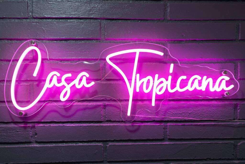 Casa Tropicana - Heated Pool, Game Room & Mins from beach view 5