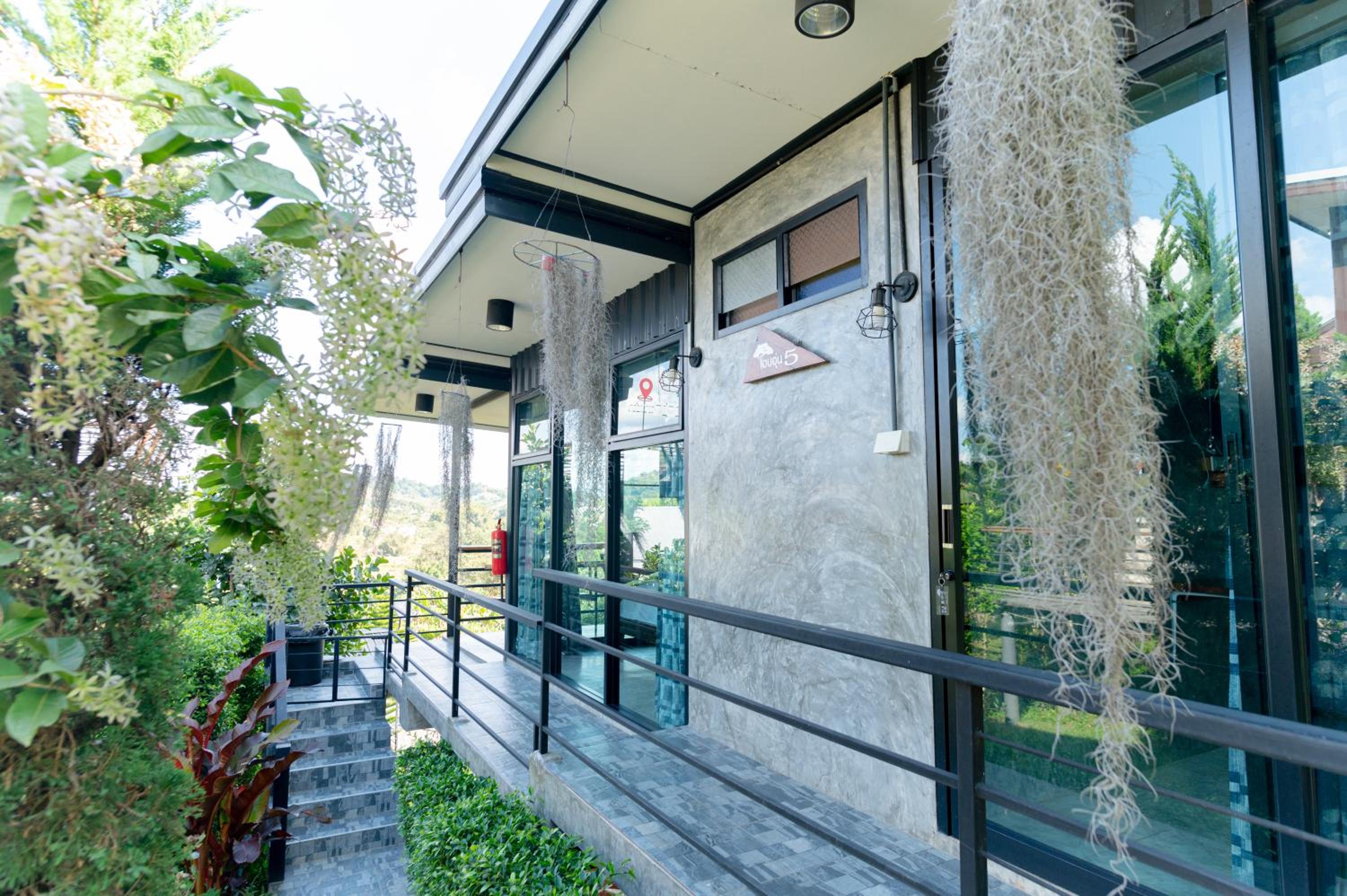 Ob-Oon Khao Kho Resort