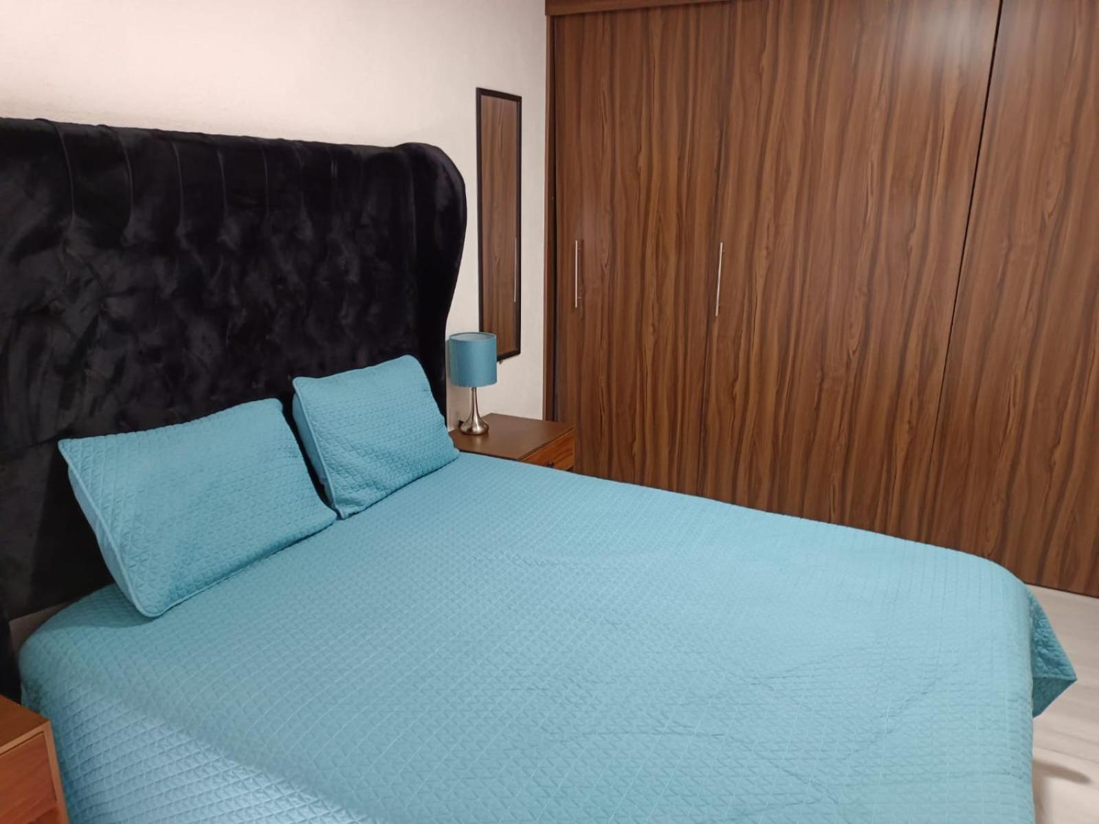 Beautiful and modern apartment view 4