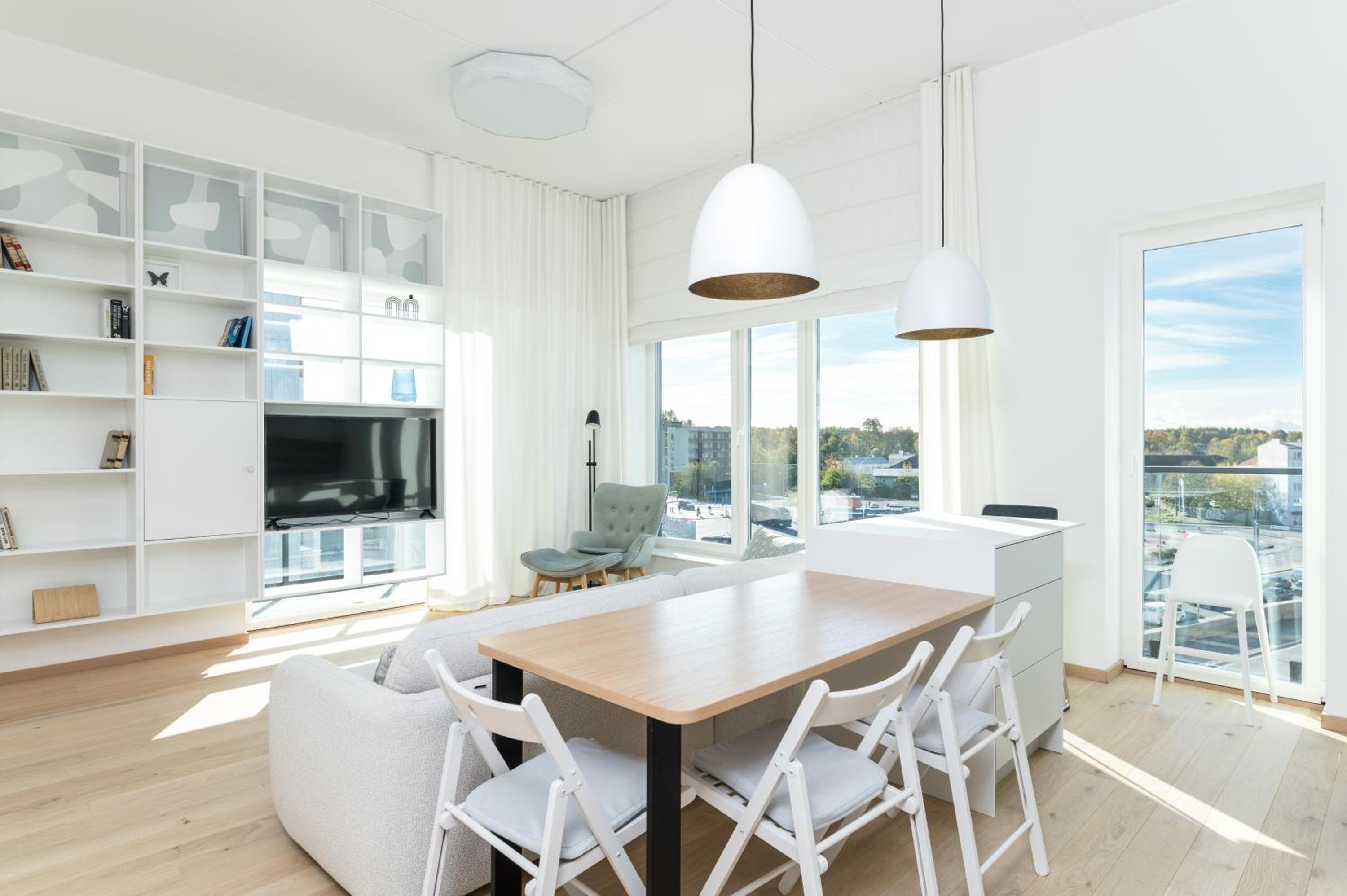Brand new 2bdroom Free Parking Apartment
