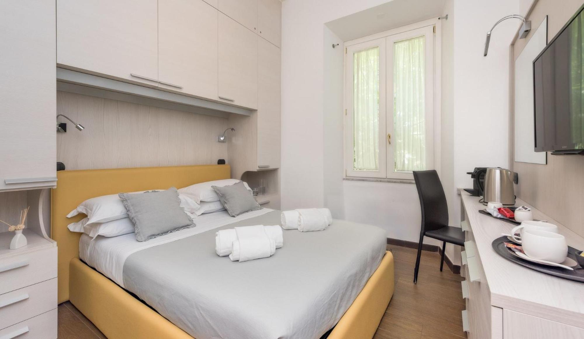ANDENIS TIBER HOUSE