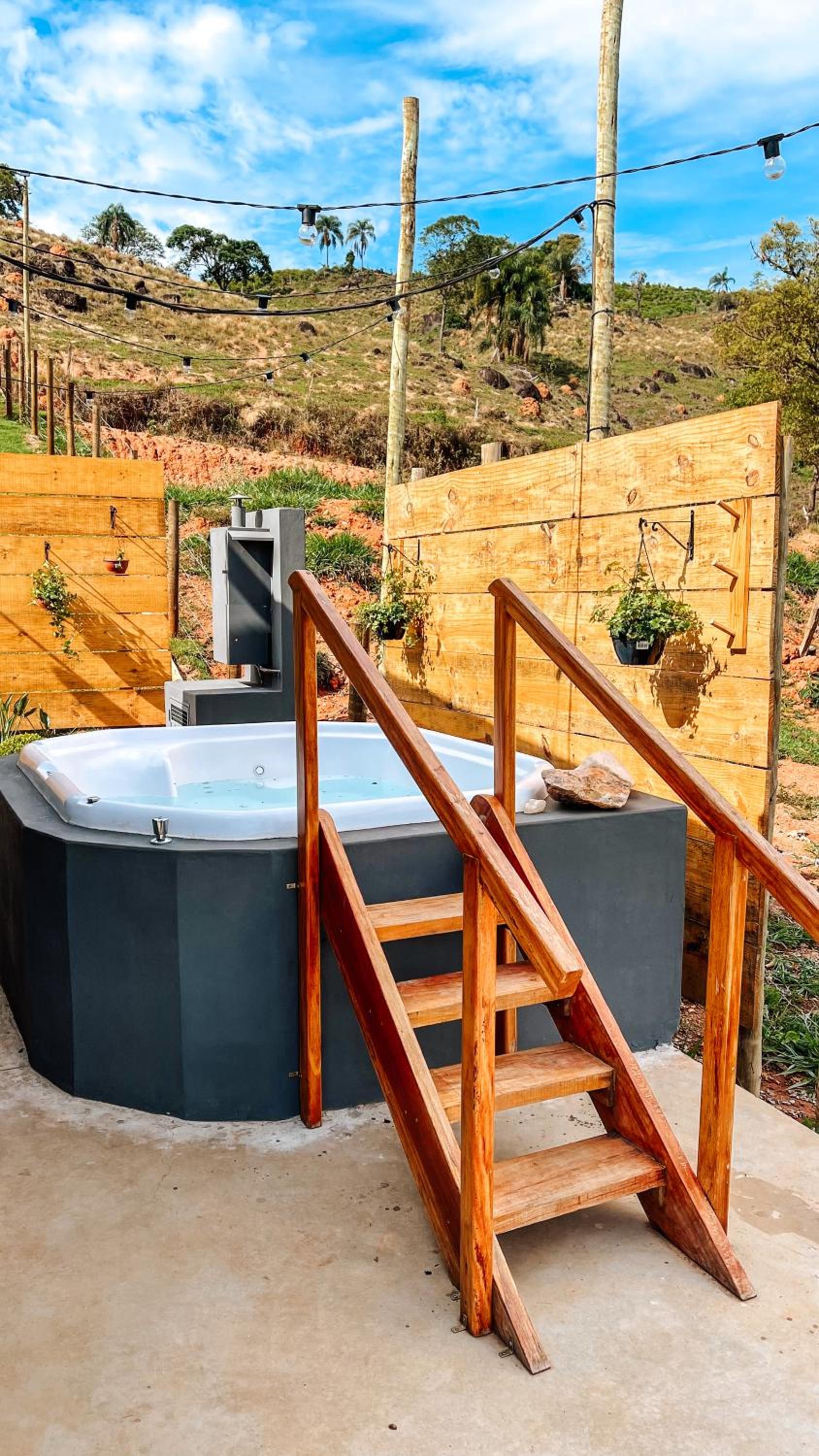 Casa Container com SPA e linda vista para a Serra da Mantiqueira