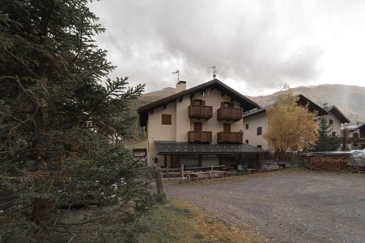 Snowberry Apartment