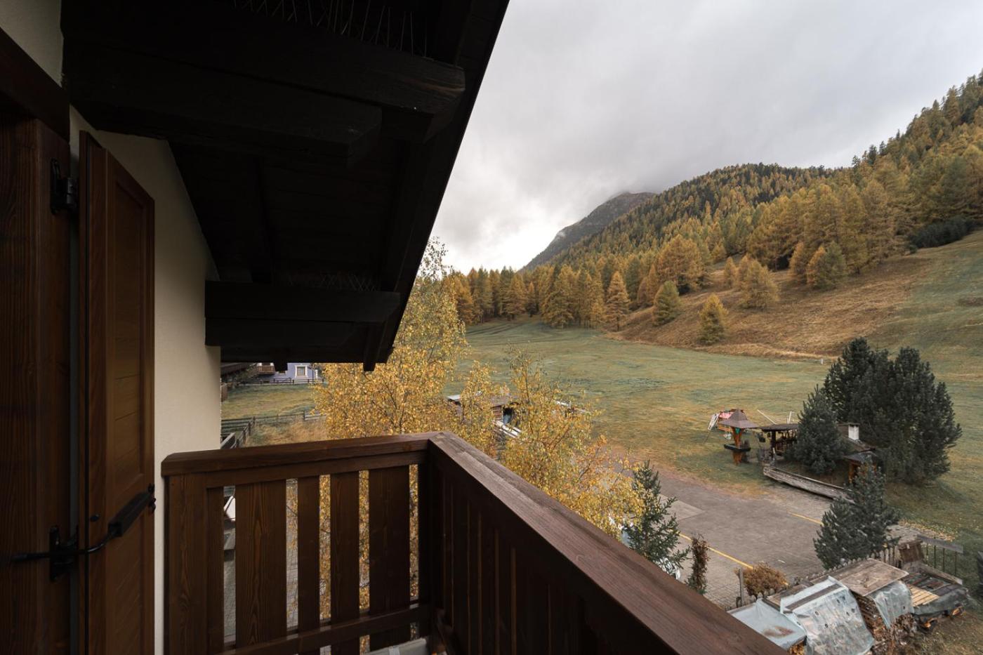 Snowberry Apartment