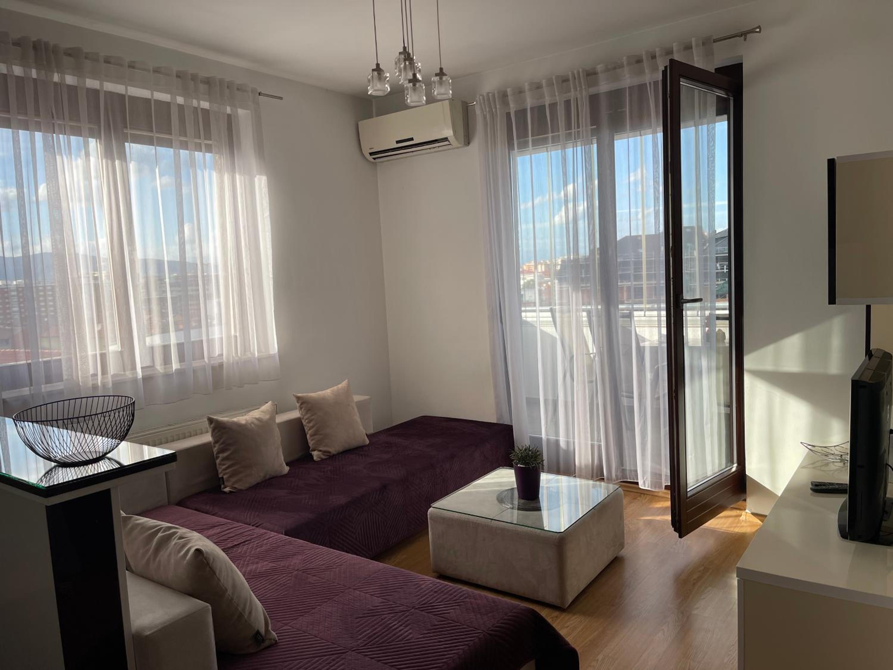 Purple apartment-, photo 18