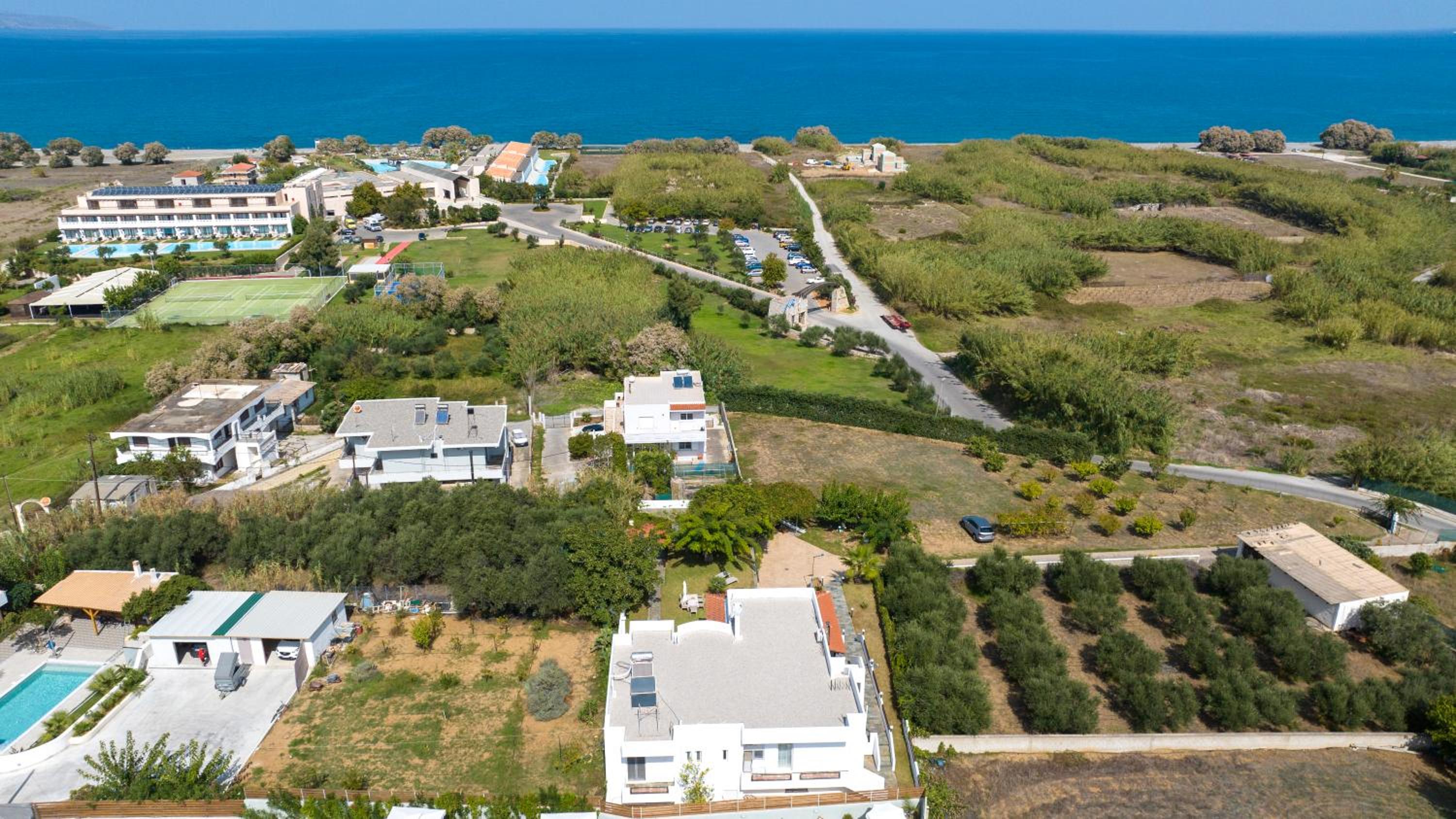 Eleni Residence by the sea view 4