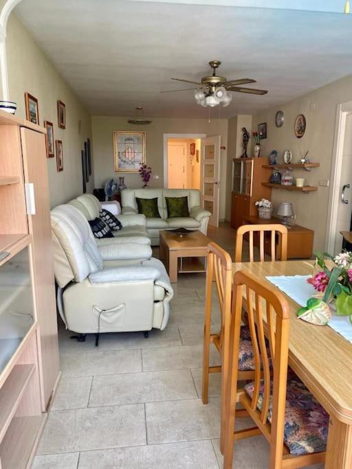 Canet d'en Berenguer playa apartamento con piscina
