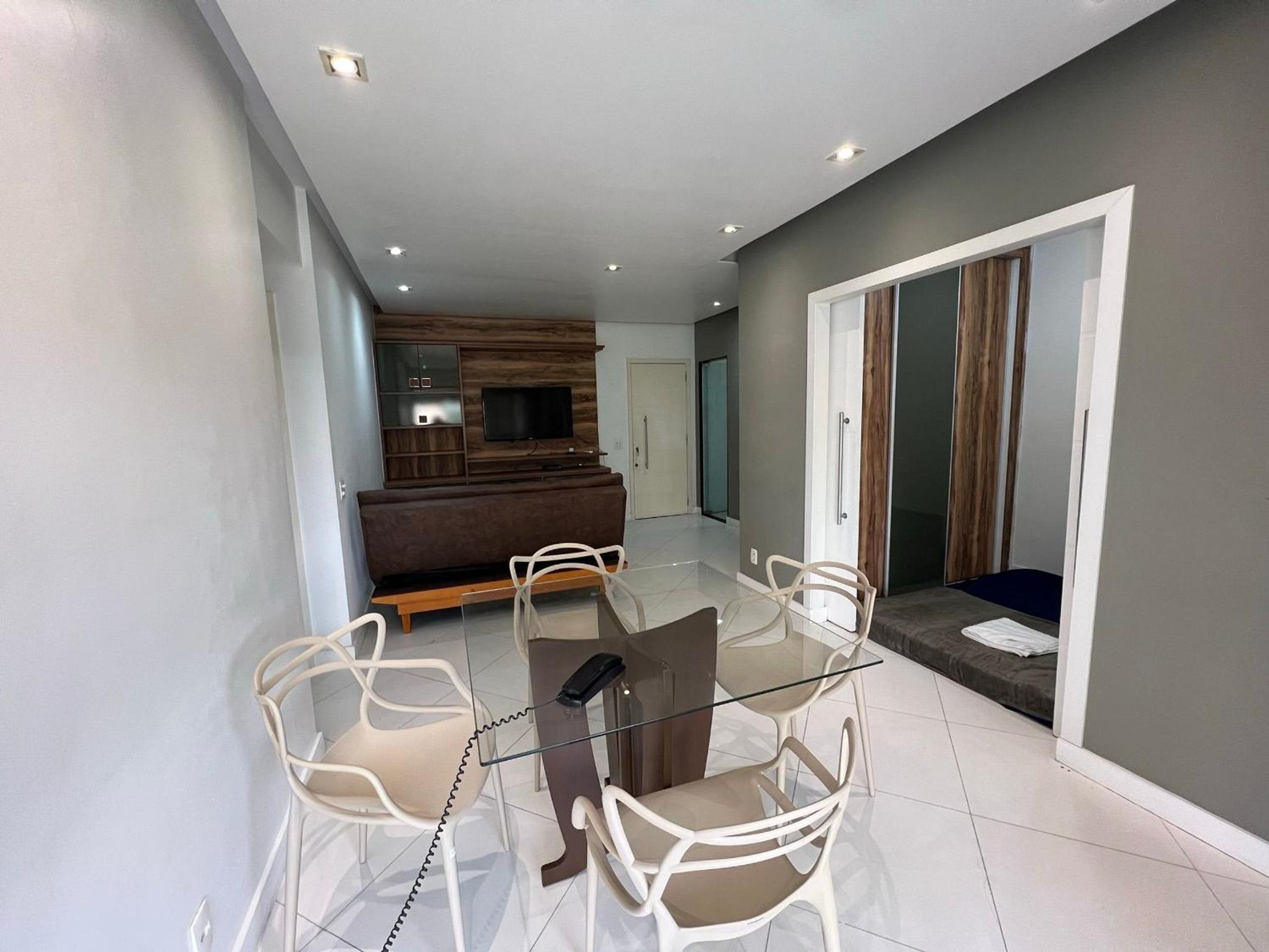 Flat Barra - Parque das Rosas