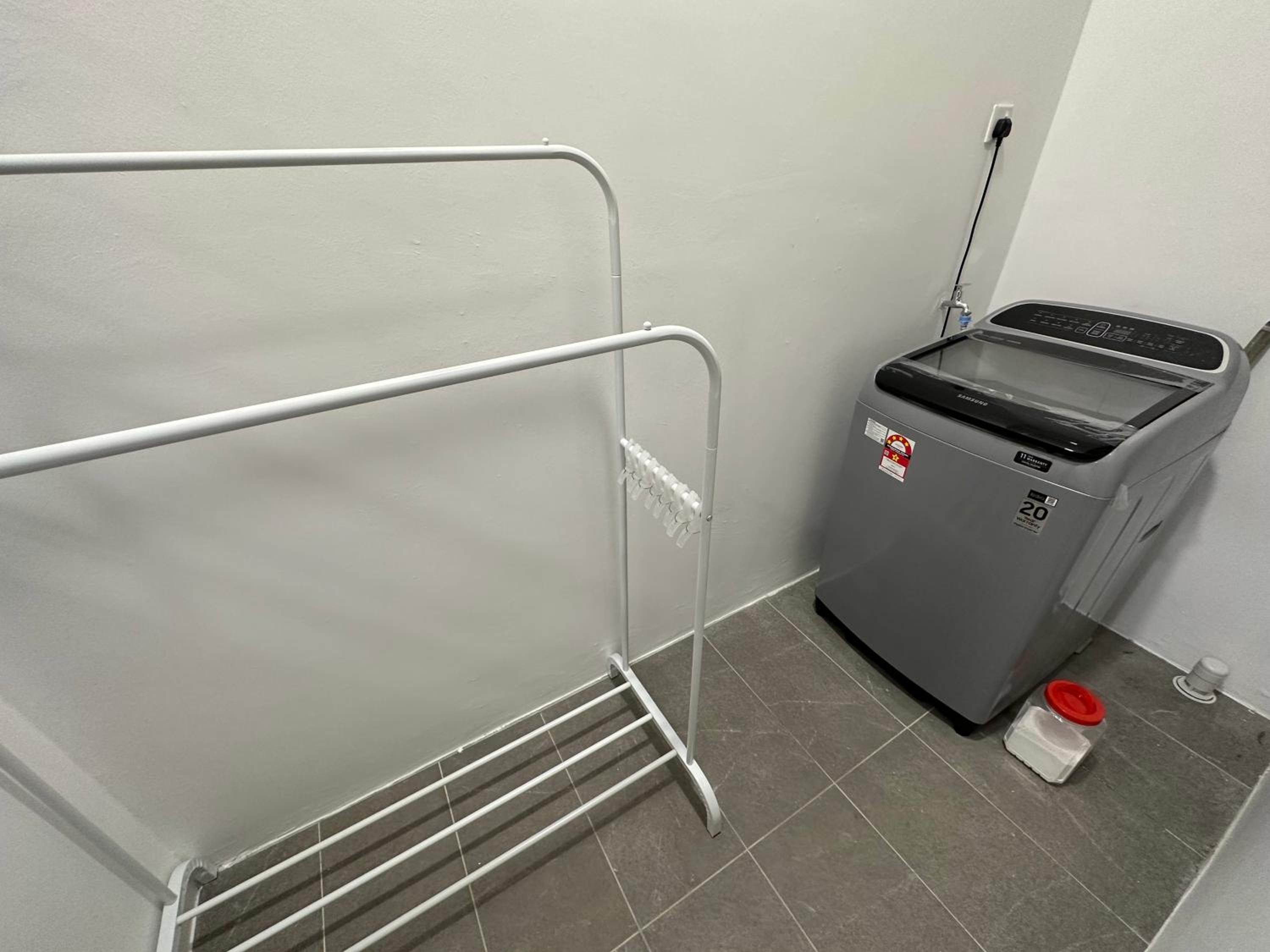 Photo 21