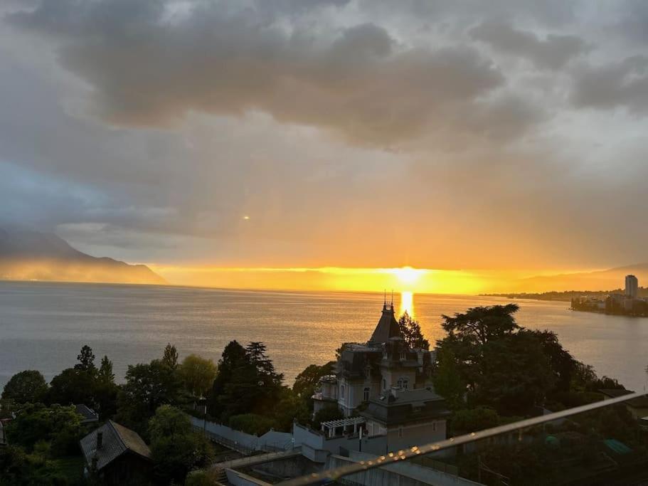 Magnifico studio sul lago Lemano