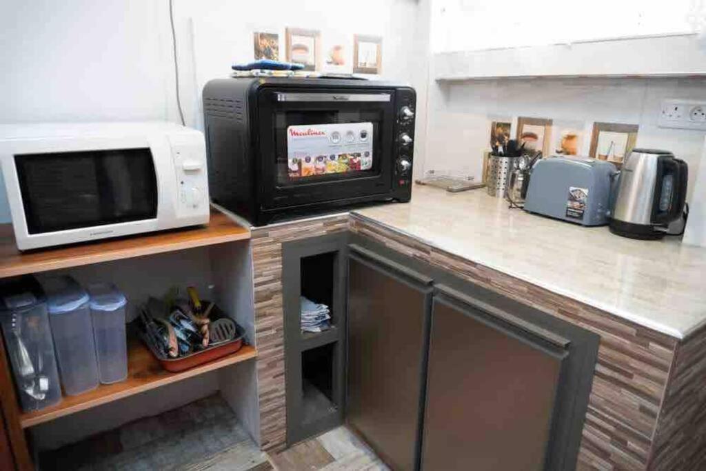 Vythee Residence