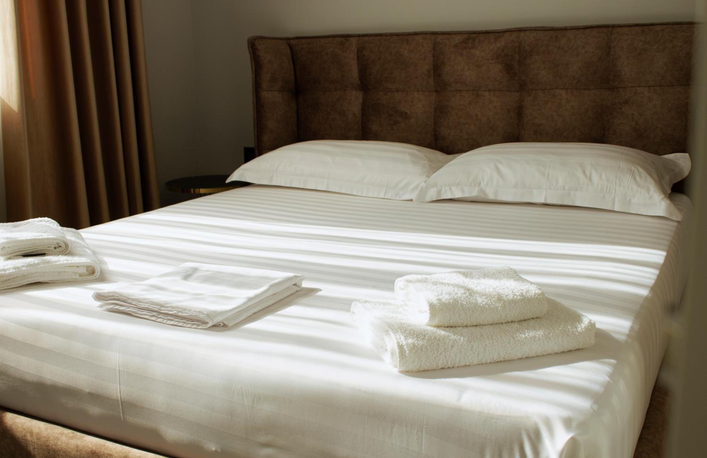 Day Lux Apartments