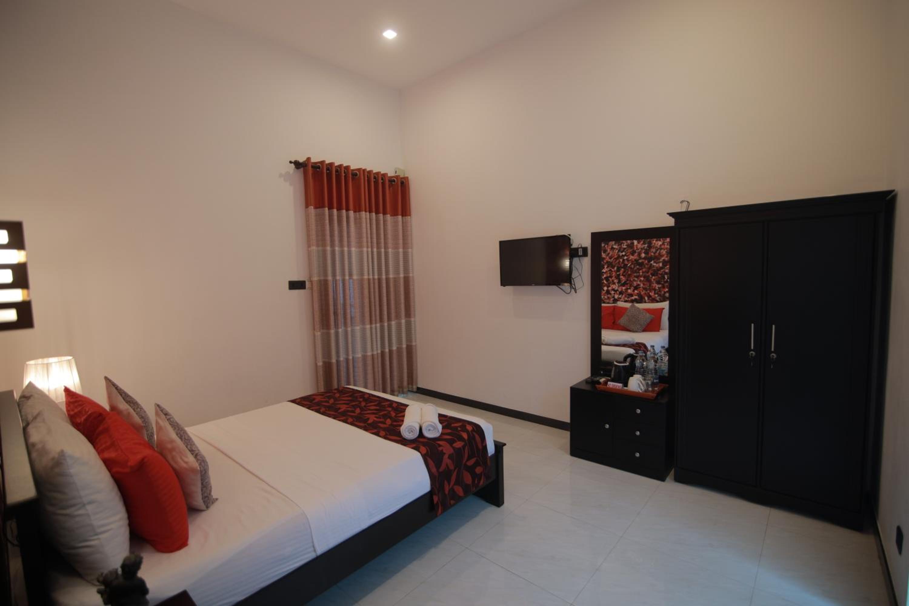 D Plus B&B Negombo