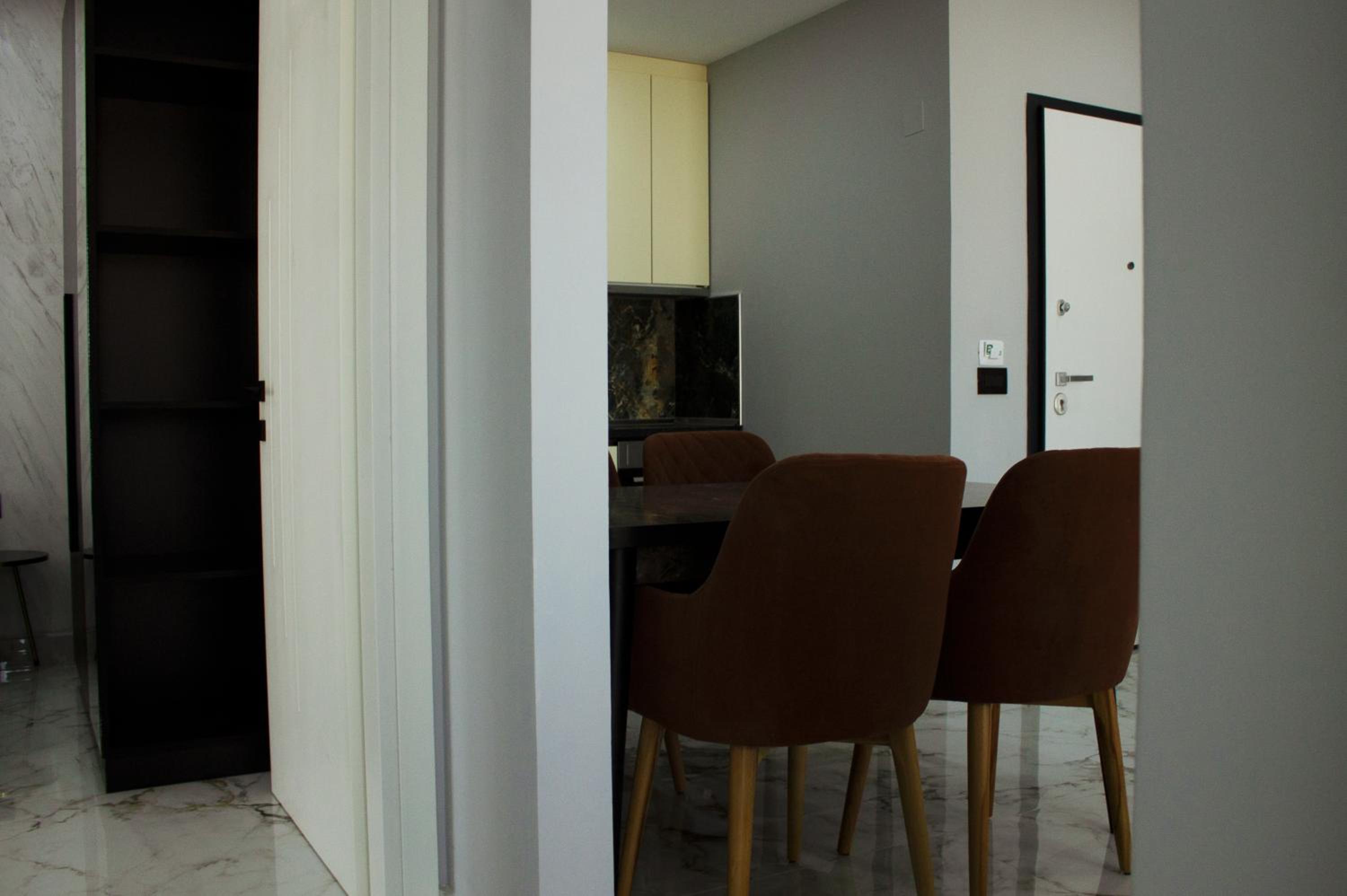 Day Lux Apartments