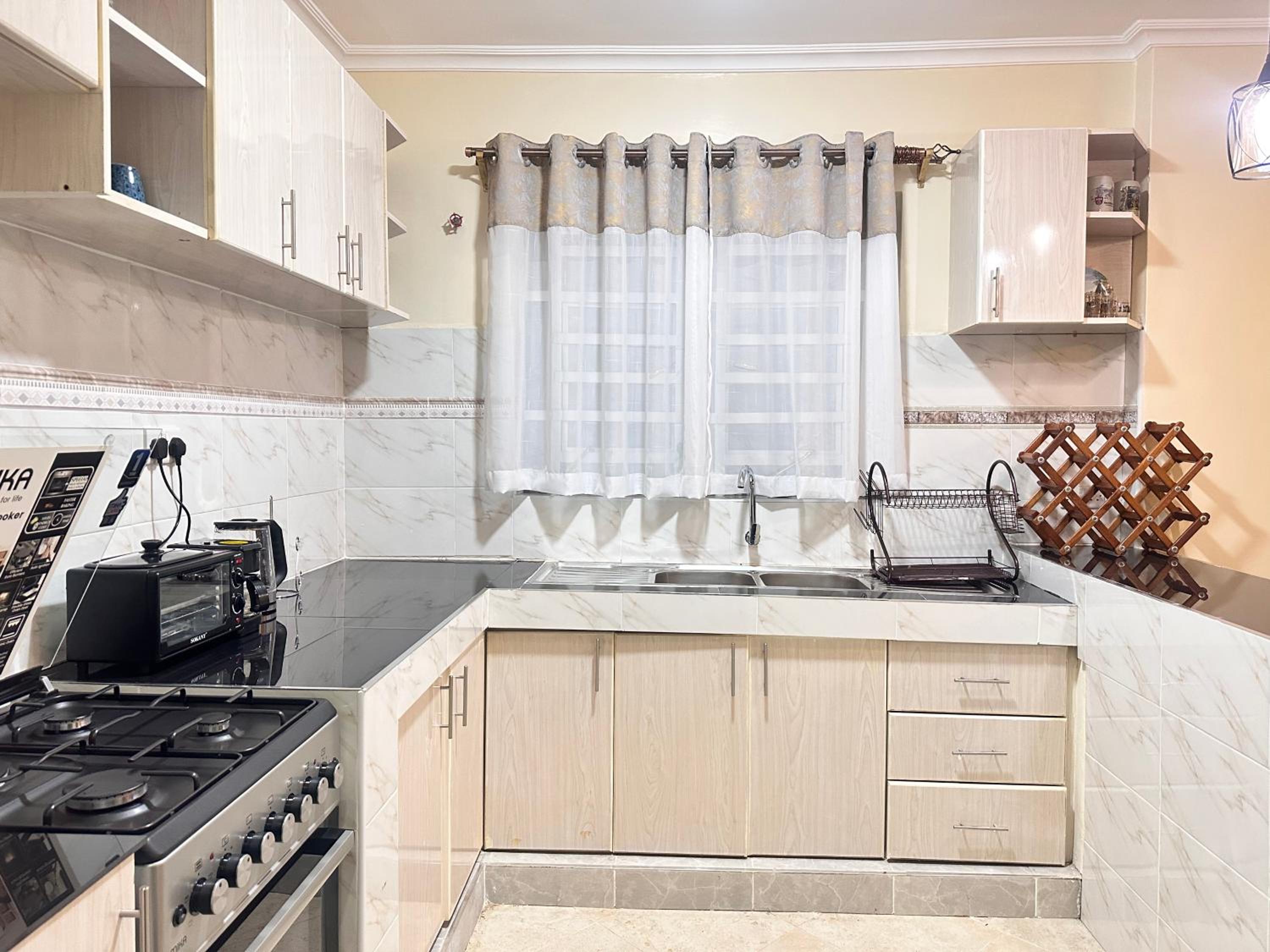 Exquisite two bedroom Penthouse-Fully Furnished at 360 Luxury view 3