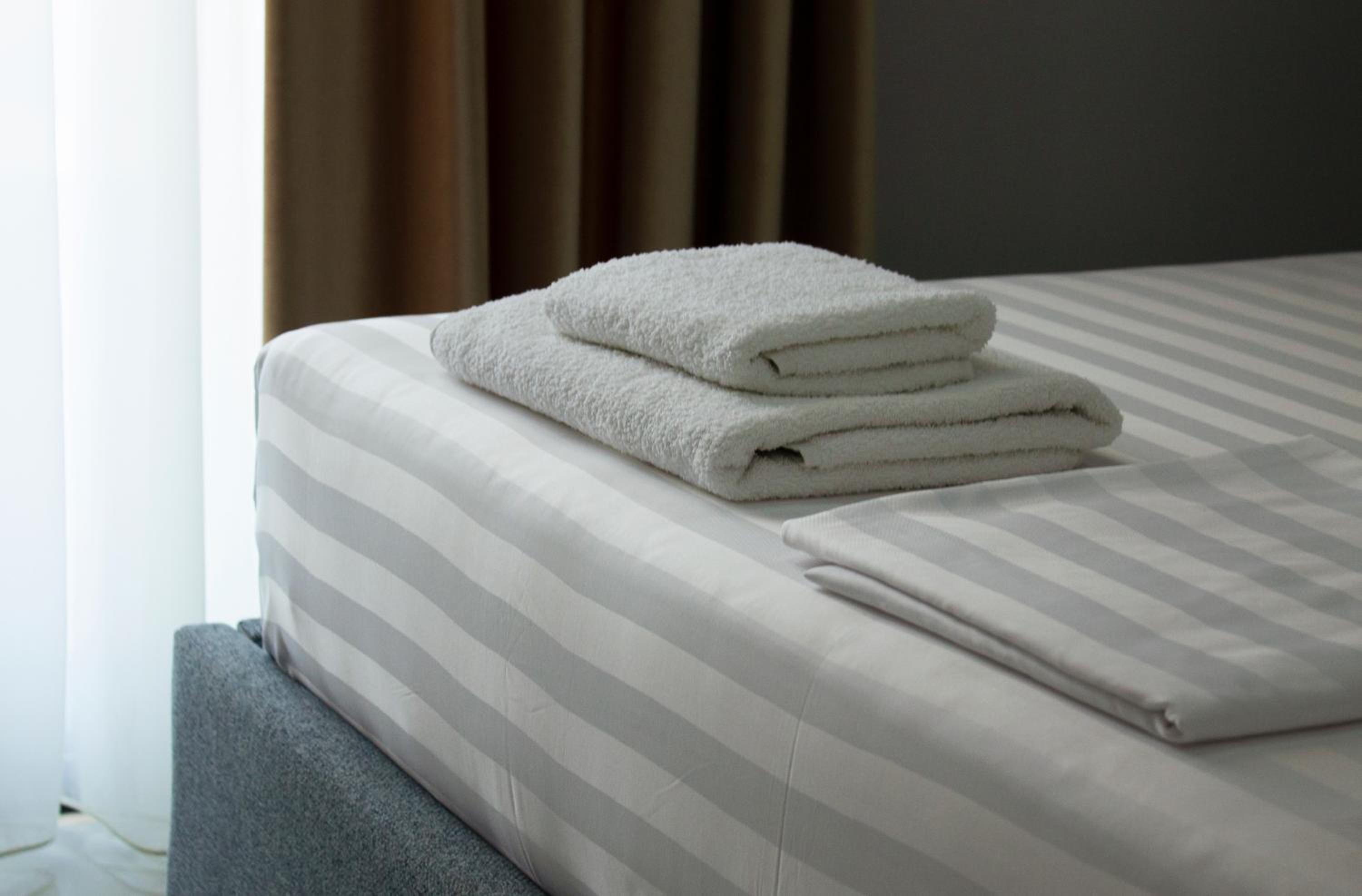 Day Lux Apartments