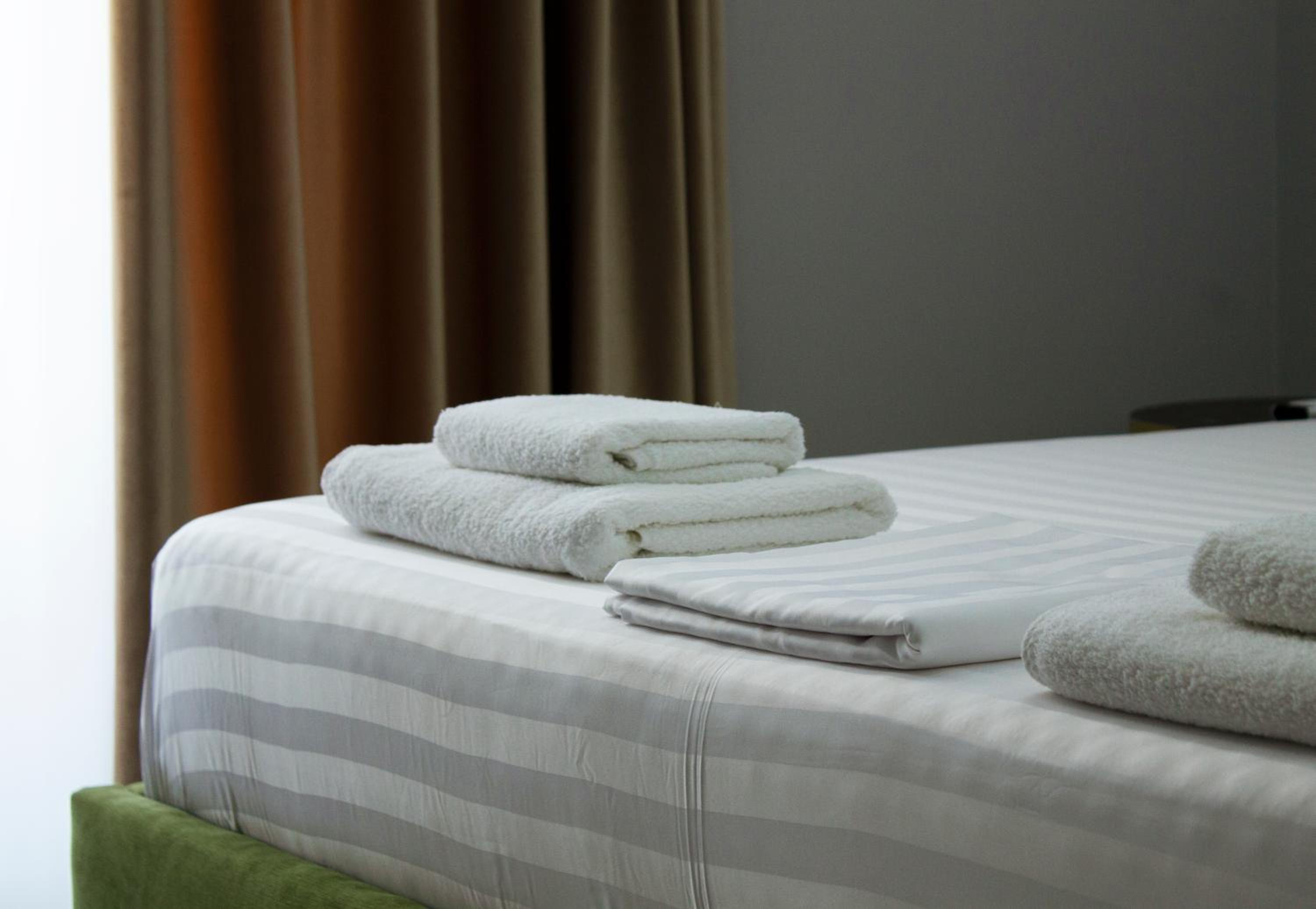 Day Lux Apartments