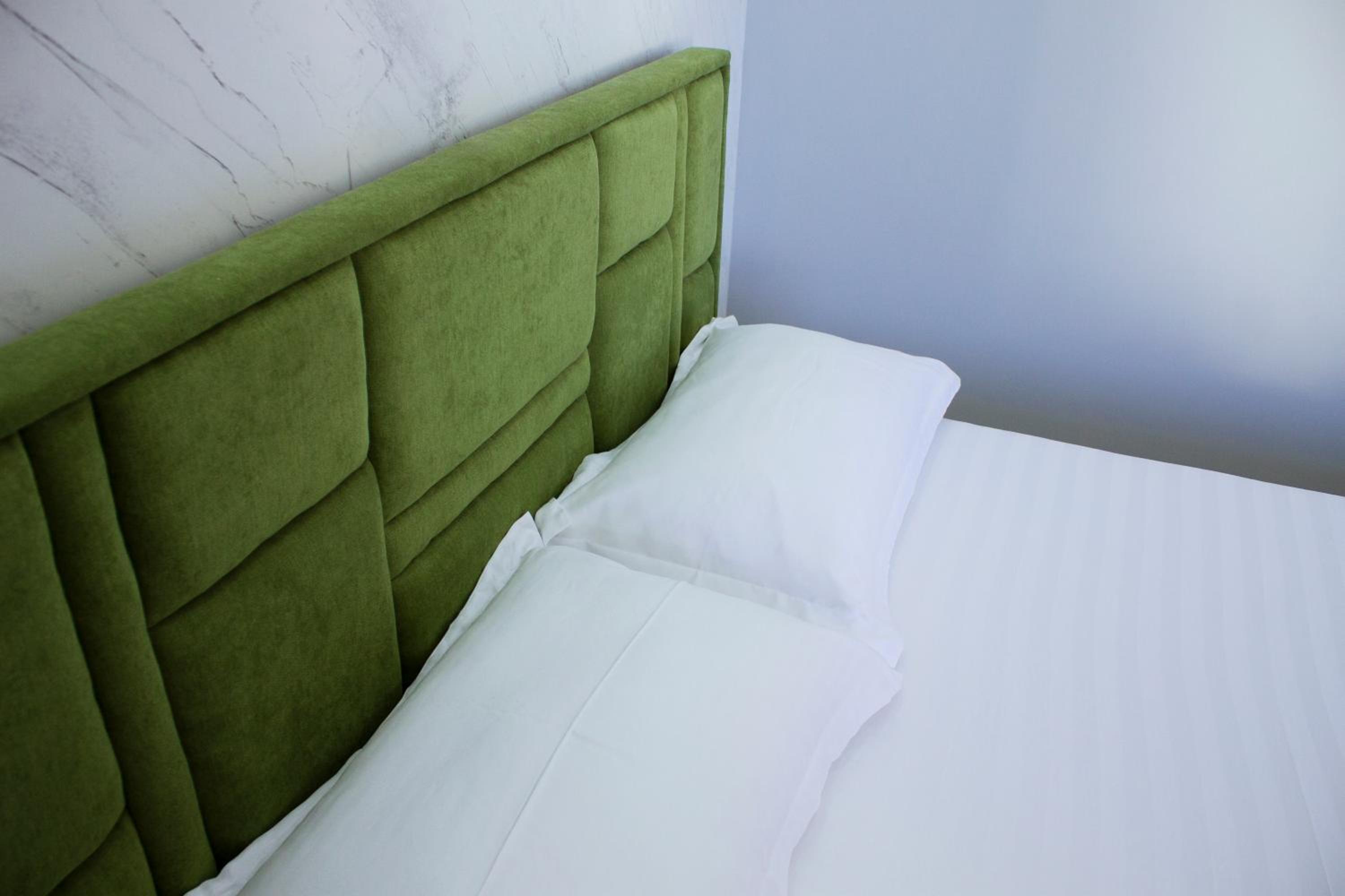 Day Lux Apartments