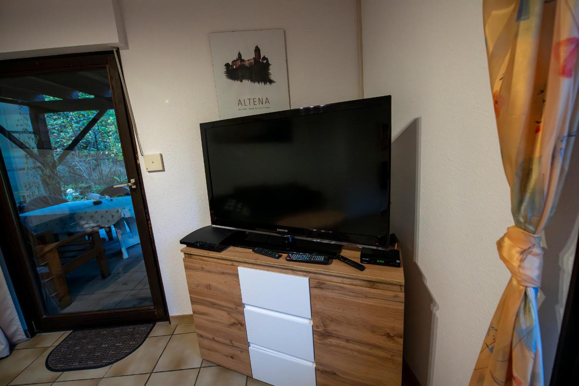 Schöne Ferienwohnung in ruhiger Lage