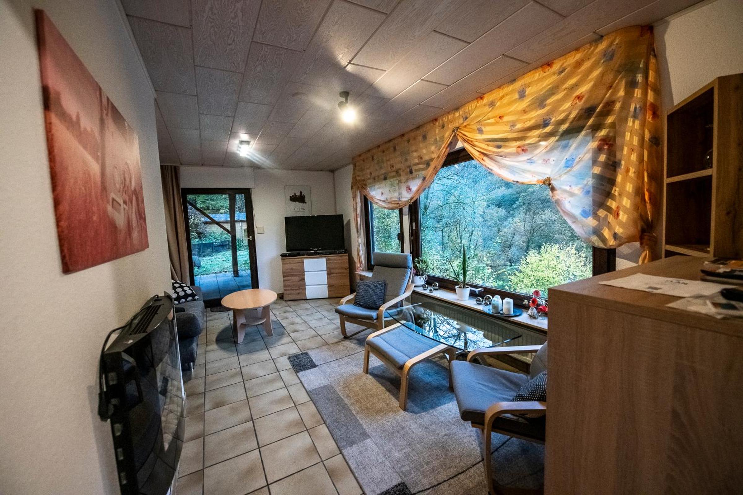 Schöne Ferienwohnung in ruhiger Lage