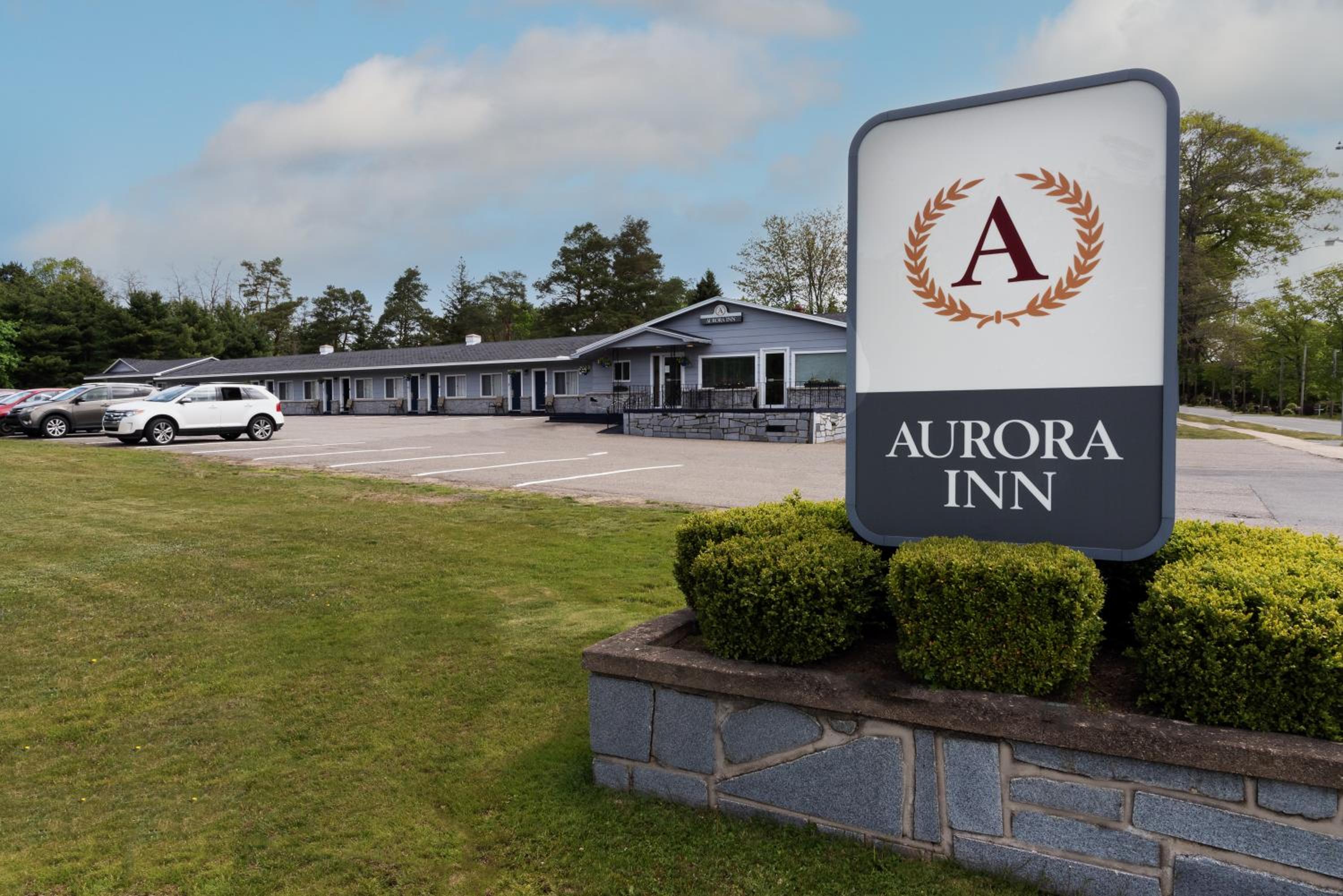 Aurora Inn