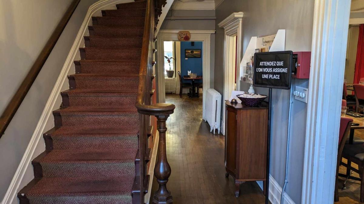 Hotel La Maison Rousseau