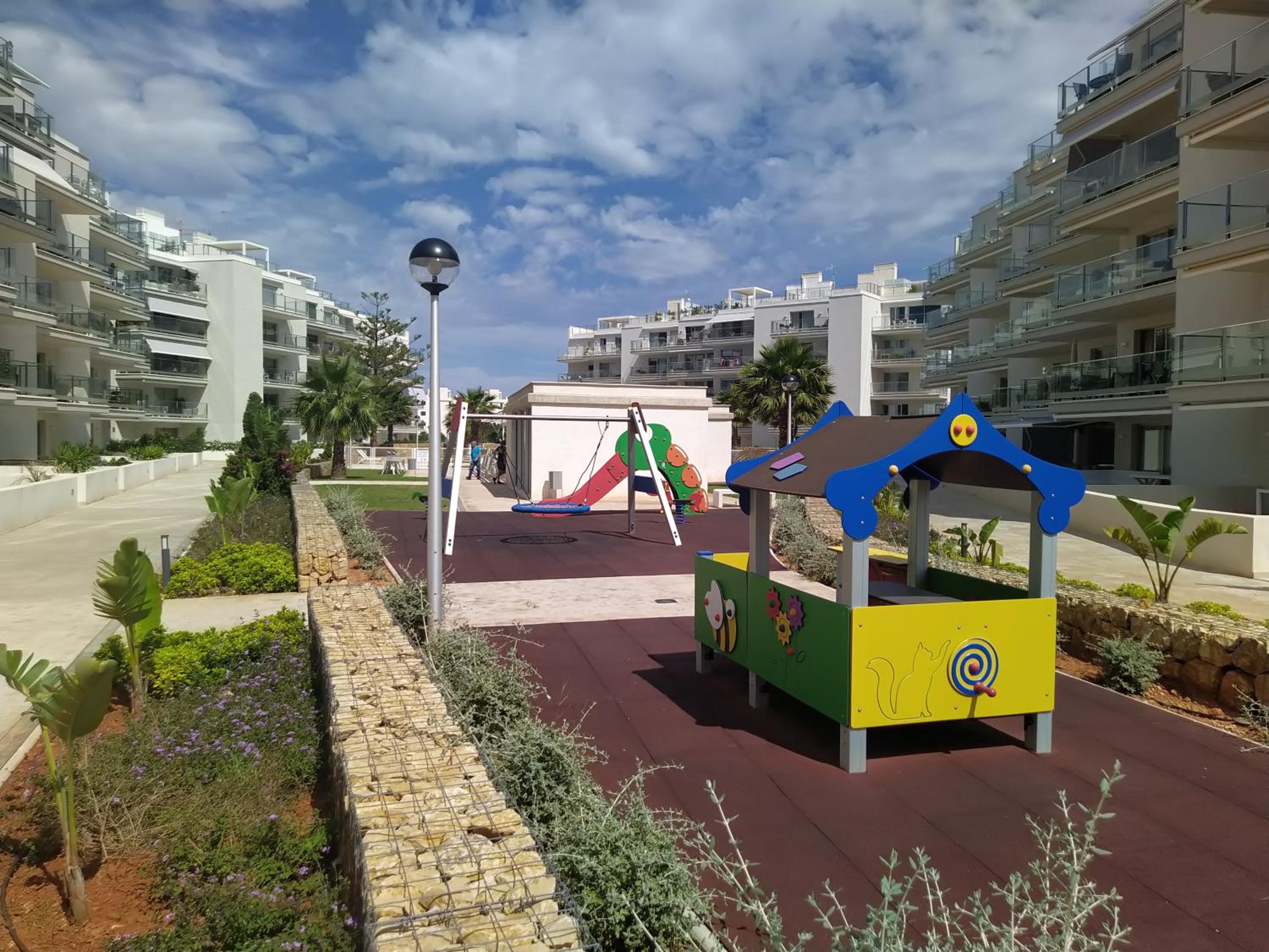 Apartamento nuevo y bien situado en Dénia